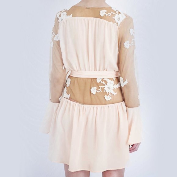 Darla Robe in Blush Pink - Picture 3 of 4